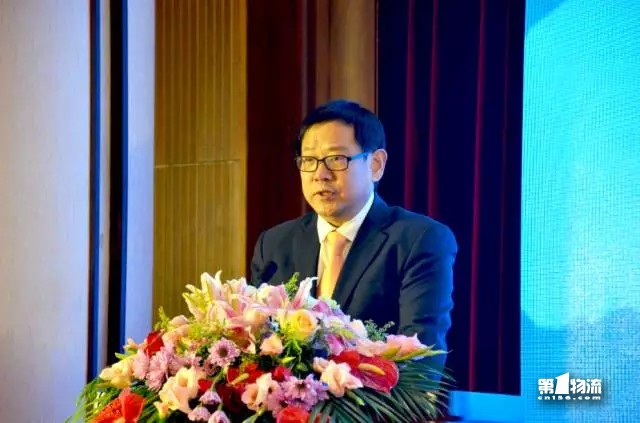 中國快遞物流指數(shù)首發(fā)！商務(wù)快遞發(fā)展枯榮線能讀出什么？